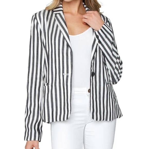 Cupcakes and Cashmere Small Striped Black and White Blazer w/ Button closure - Picture 1 of 11